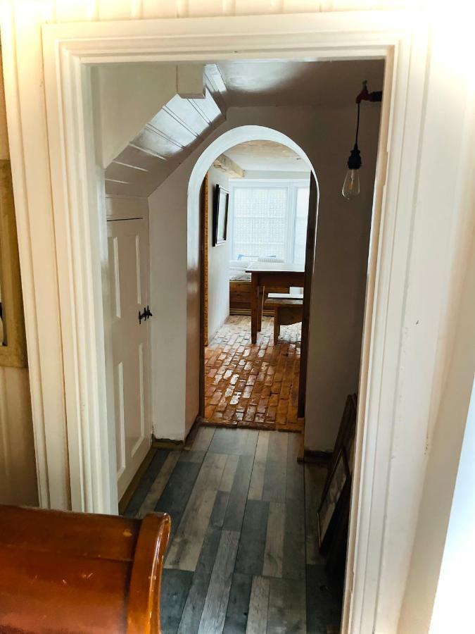 The Beehive, Ground Floor Apartment In Norfolk, No Shared Amenities Downham Market Ngoại thất bức ảnh